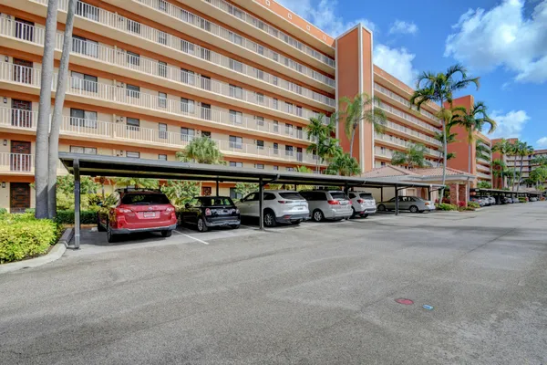 Property Slideshow image 3 of 44 | 7380 s oriole blvd 103, Delray Beach, FL, 33446