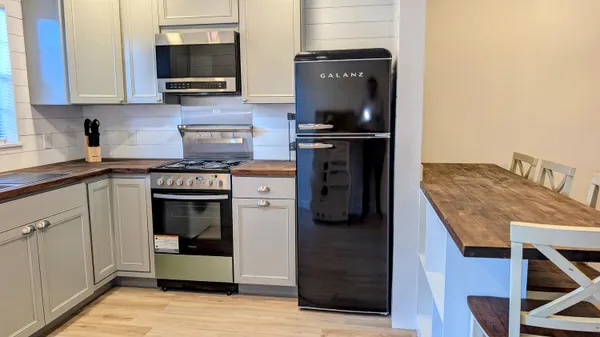 Property Slideshow image 2 of 28 | 2950 se ocean blvd 5-2, Stuart, FL, 34996