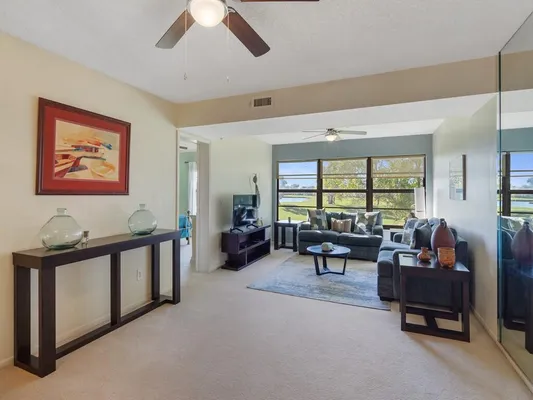 Property Slideshow image 2 of 59 | 25 plantation dr apt 201, Vero Beach, FL, 32966
