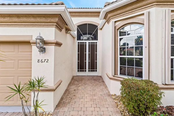 Property Slideshow image 3 of 60 | 8672 via avellino, Lake Worth, FL, 33467
