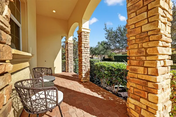 Property Slideshow image 3 of 62 | 10160 sw azzo ln, Port St Lucie, FL, 34986
