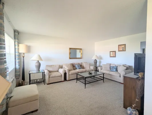 Property Slideshow image 3 of 26 | 191 norwich h, West Palm Beach, FL, 33417