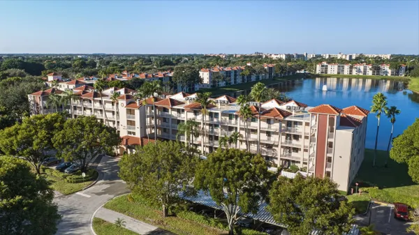 Property Slideshow image 2 of 53 | 6121 pointe regal cir 301, Delray Beach, FL, 33484