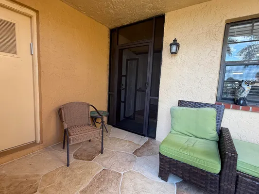Property Slideshow image 3 of 20 | 6460 aspen glen cir # 104, Boynton Beach, FL, 33437