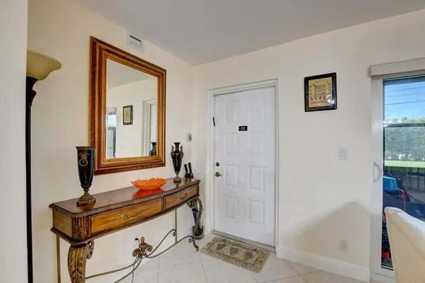 Property Slideshow image 2 of 19 | 7539 s oriole blvd apt 103, Delray Beach, FL, 33446