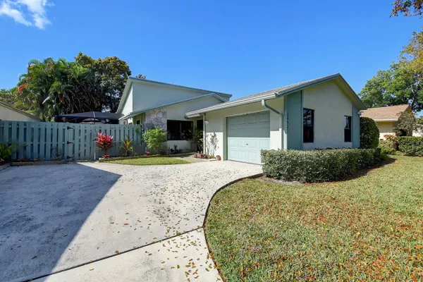 Property Slideshow image 3 of 37 | 2492 nw 10th st, Delray Beach, FL, 33445