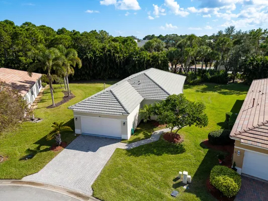 Property Slideshow image 3 of 25 | 311 sw coconut key way, Port Saint Lucie, FL, 34986