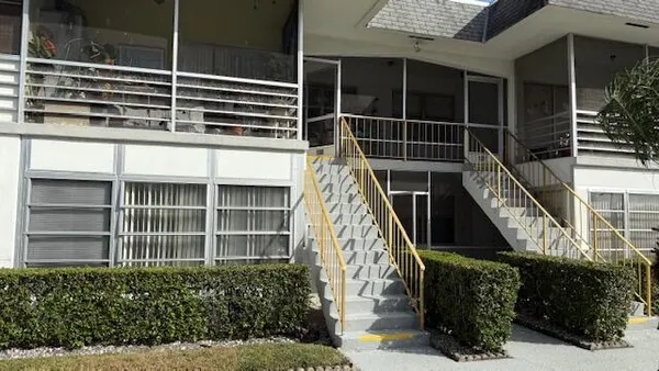 Property Slideshow image 2 of 20 | 100 stratford h h, West Palm Beach, FL, 33417