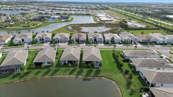 Property Slideshow image 3 of 107 | 10479 sw aquila way, Port St Lucie, FL, 34987