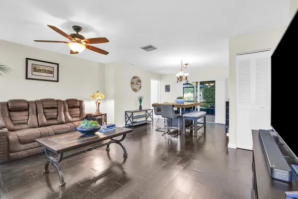 Property Slideshow image 2 of 27 | 14931 pepper mill ln, Delray Beach, FL, 33484