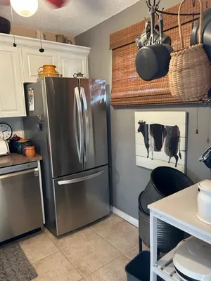 Property Slideshow image 2 of 25 | 2811 garden dr 207, Lake Worth, FL, 33461