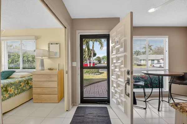 Property Slideshow image 3 of 41 | 13752 via flora d, Delray Beach, FL, 33484