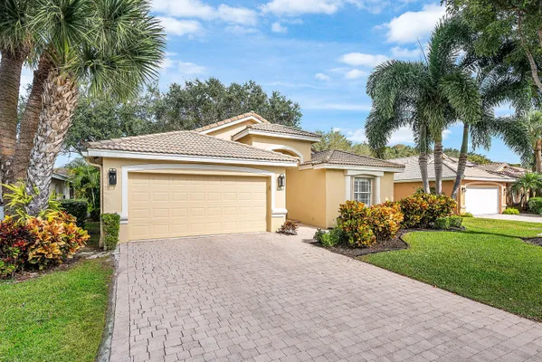 Property Slideshow image 3 of 58 | 6847 viale elizabeth, Delray Beach, FL, 33446