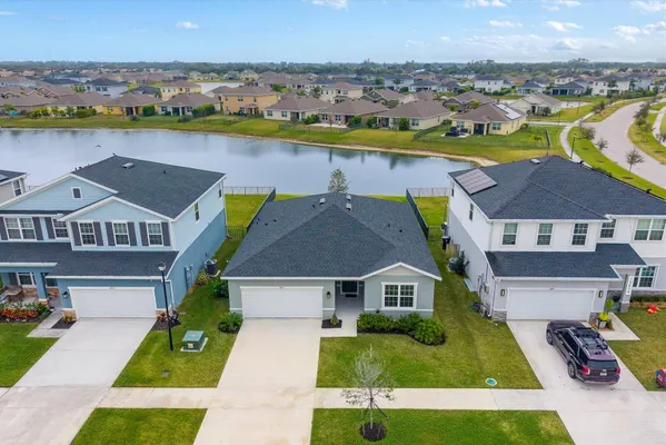 Property Slideshow image 3 of 48 | 10813 sw vasari way, Port St Lucie, FL, 34987