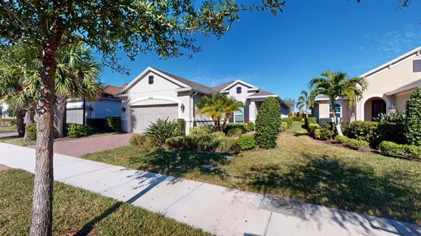 Property Slideshow image 2 of 59 | 9592 sw royal poinciana dr, Port St Lucie, FL, 34987