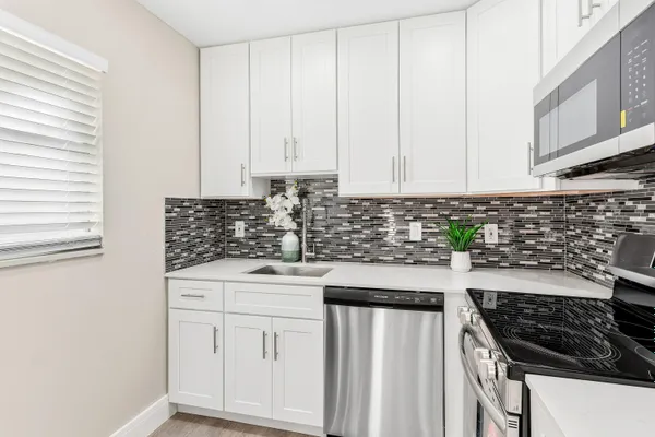 Property Slideshow image 2 of 37 | 141 brittany c, Delray Beach, FL, 33446