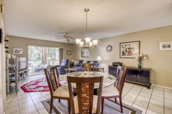 Property Slideshow image 2 of 28 | 120 lake meryl dr 117, West Palm Beach, FL, 33411