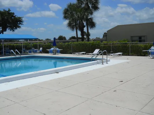 Property Slideshow image 2 of 28 | 166 lake meryl dr # 166, West Palm Beach, FL, 33411