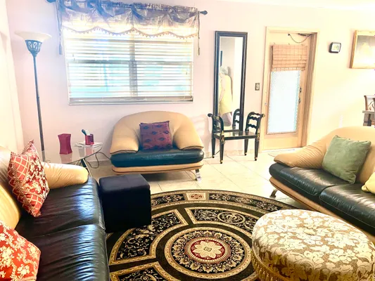 Property Slideshow image 2 of 36 | 64 flanders b # 64, Delray Beach, FL, 33484