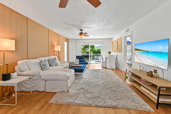 Property Slideshow image 3 of 48 | 1250 sugar sands blvd apt 210, Riviera Beach, FL, 33404