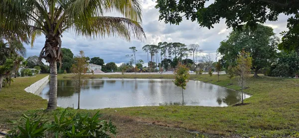 Property Slideshow image 2 of 32 | 7112 pine manor dr, Lake Worth, FL, 33467