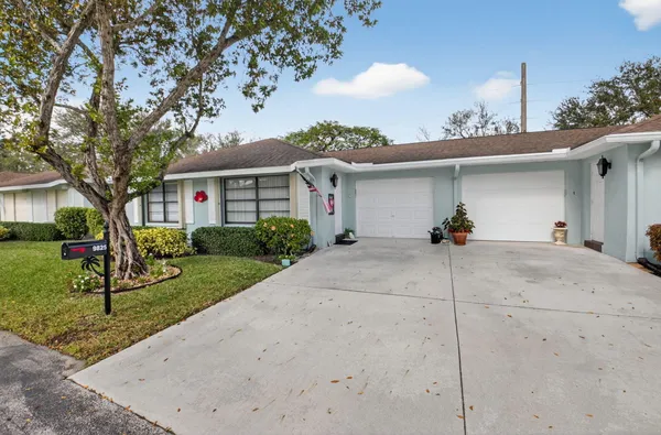 Property Slideshow image 2 of 57 | 9825 tabebuia tree dr a, Boynton Beach, FL, 33436
