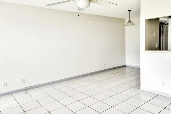 Property Slideshow image 2 of 8 | 164 andover g g, West Palm Beach, FL, 33417