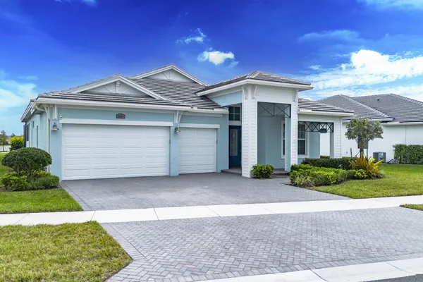 Property Slideshow image 3 of 83 | 9073 sw arco way, Port St Lucie, FL, 34987