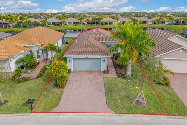 Property Slideshow image 2 of 33 | 9669 sw forestwood ave, Port St. Lucie, FL, 34987