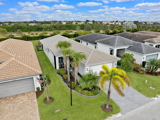 Property Slideshow image 2 of 36 | 11798 sw waterford isle way, Port St. Lucie, FL, 34987