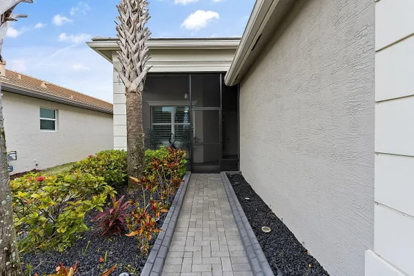 Property Slideshow image 3 of 36 | 11798 sw waterford isle way, Port St Lucie, FL, 34987