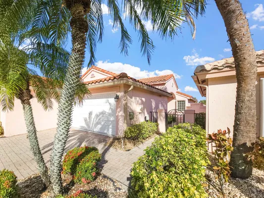 Property Slideshow image 2 of 80 | 5111 pelican cove dr, Boynton Beach, FL, 33437