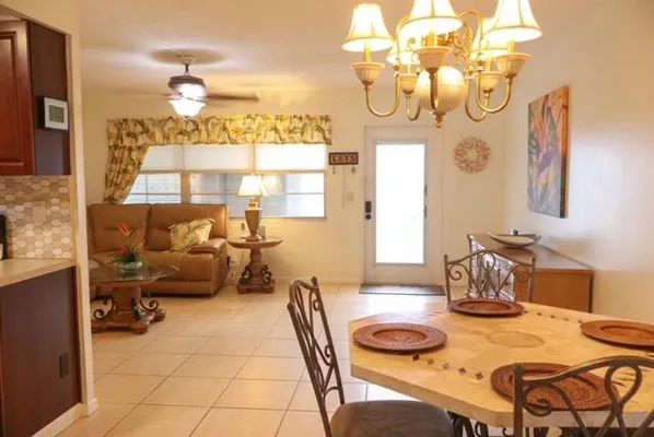 Property Slideshow image 2 of 24 | 1011 cornwall a 1011, Boca Raton, FL, 33434