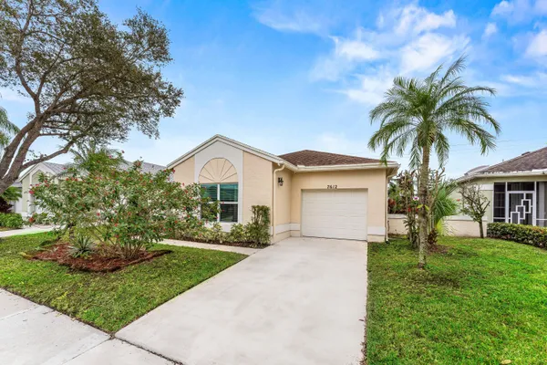 Property Slideshow image 2 of 66 | 7612 mansfield hollow rd, Delray Beach, FL, 33446