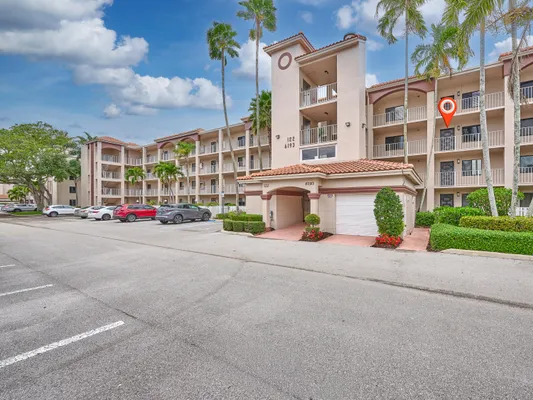 Property Slideshow image 2 of 60 | 6193 pointe regal cir apt 306, Delray Beach, FL, 33484