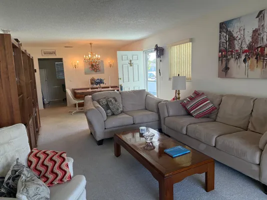 Property Slideshow image 3 of 16 | 446 bluebird ln, Delray Beach, FL, 33445