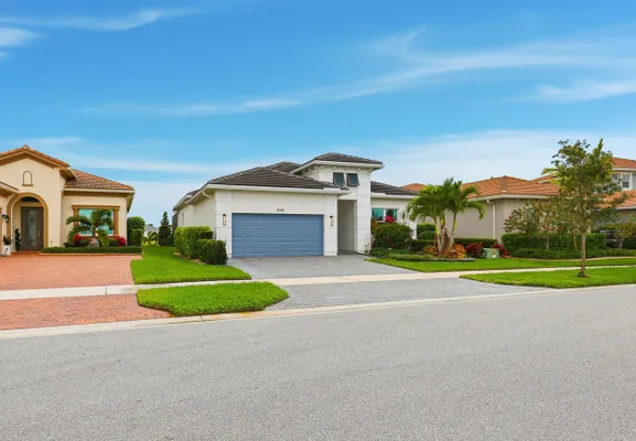 Property Slideshow image 3 of 36 | 11160 sw lunata way, Port St Lucie, FL, 34987