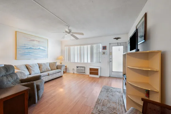 Property Slideshow image 2 of 7 | 185 andover h, West Palm Beach, FL, 33417