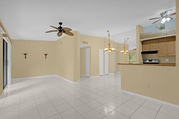 Property Slideshow image 3 of 49 | 9933 n belfort cir 201, Tamarac, FL, 33321