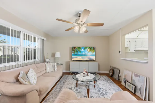 Property Slideshow image 2 of 54 | 207 saxony e unit e, Delray Beach, FL, 33446