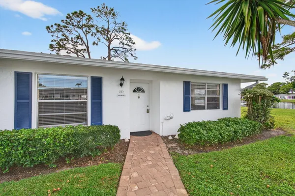 Property Slideshow image 2 of 60 | 5263 privet pl d, Delray Beach, FL, 33484