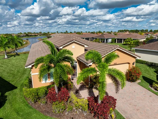 Property Slideshow image 3 of 57 | 10313 sw fernwood ave, Port St Lucie, FL, 34987