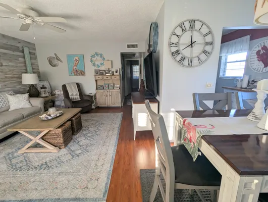 Property Slideshow image 2 of 24 | 172 berkshire h, West Palm Beach, FL, 33417