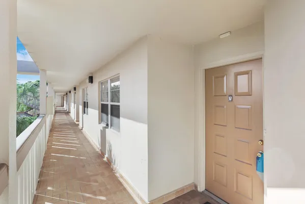 Property Slideshow image 3 of 45 | 1606 abaco dr e3, Coconut Creek, FL, 33066