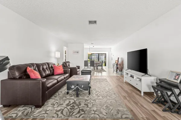 Property Slideshow image 2 of 26 | 4862 equestrian rd a, Boynton Beach, FL, 33436