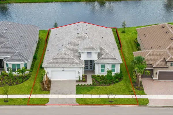 Property Slideshow image 3 of 36 | 13325 sw alejandro ct, Port St Lucie, FL, 34987