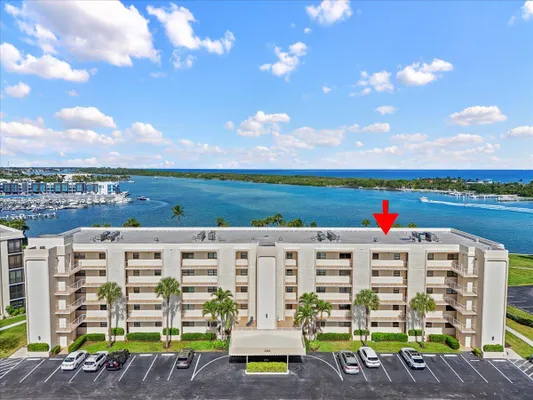Property Slideshow image 2 of 59 | 200 intracoastal pl apt 207, Tequesta, FL, 33469