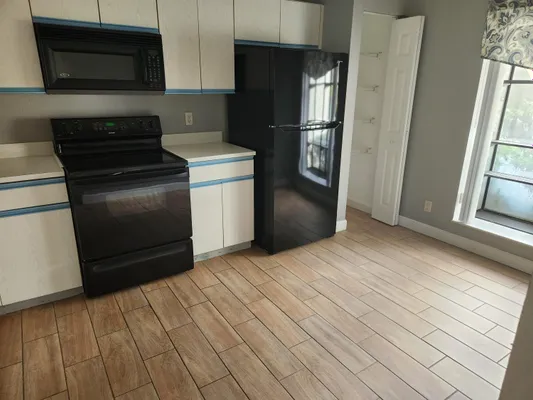 Property Slideshow image 2 of 31 | 3345 lucerne park dr, Greenacres, FL, 33467