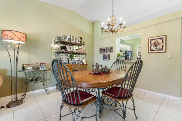 Property Slideshow image 3 of 65 | 6292 kings gate cir, Delray Beach, FL, 33484