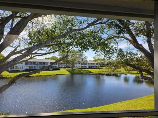 Property Slideshow image 2 of 43 | 134 lyndhurst f # 134, Deerfield Beach, FL, 33442